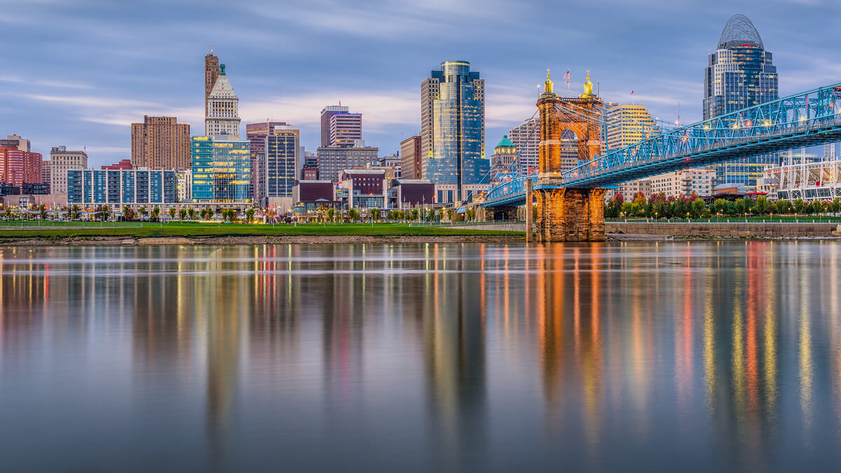 Cincinnati, OH - Same Day Delivery &amp; Courier Service | Reliable Couriers