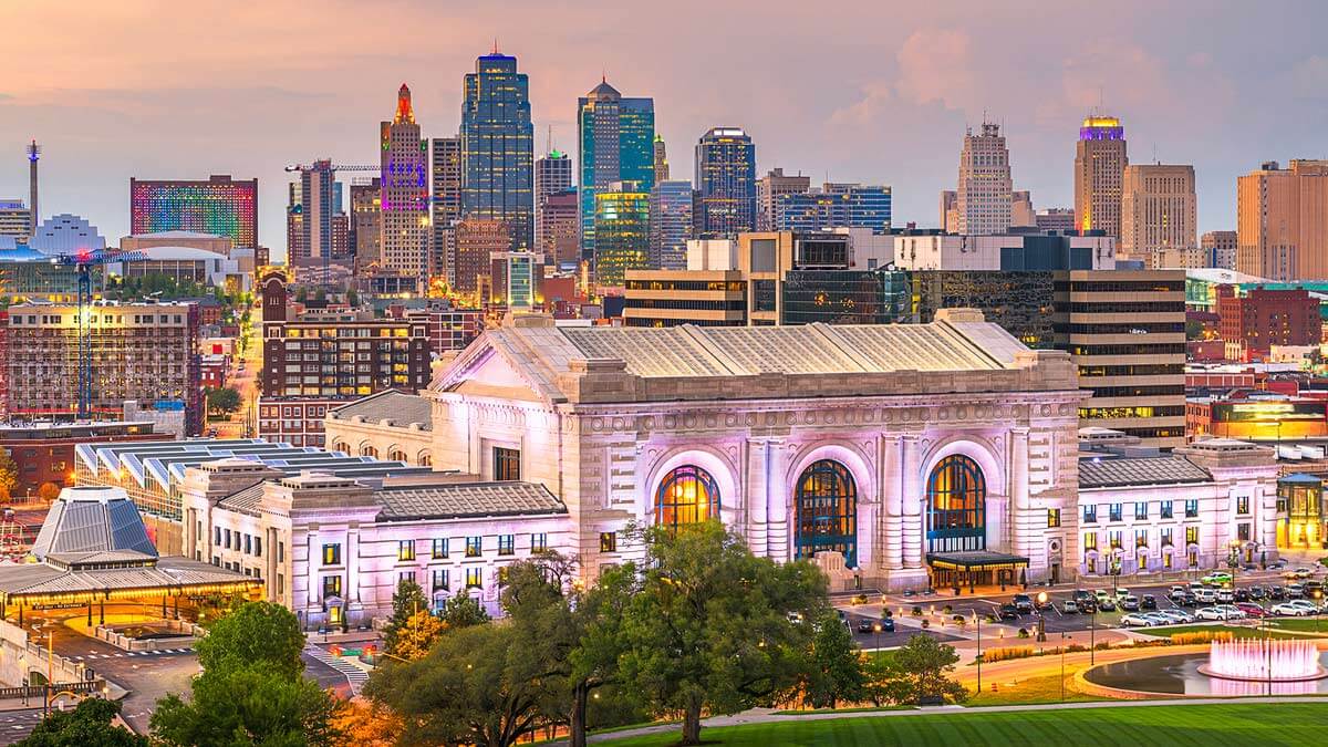 Indianapolis, IN Same Day Delivery & Courier Service Reliable Couriers