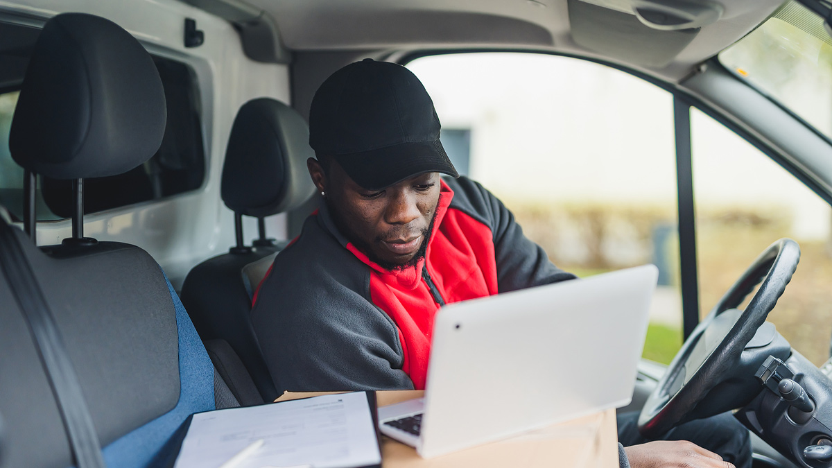 What To Expect From A Legal Courier