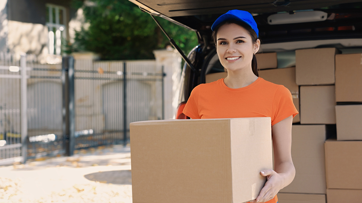 What is the Difference Between a Courier, Carrier, and Post?